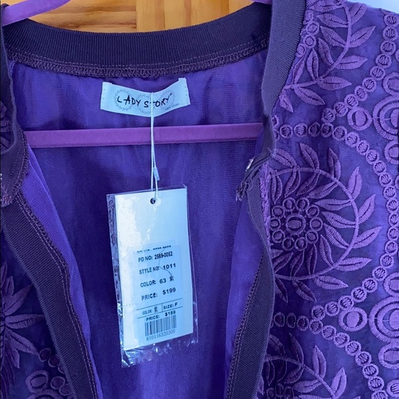 Lady Story embroidery purple top - Picture 4 of 6